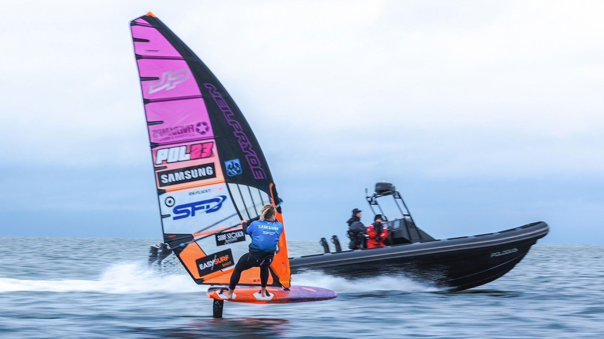 MACIEK RUTKOWSKI CROSSES THE BALTIC SEA IN RECORD TIME